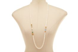 A SINGLE STRAND CULTURED PEARL NECKLACE BY SCHOEFFEL