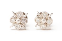 A PAIR OF DIAMOND STUD EARRINGS