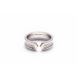 A CARTIER 18K WHITE GOLD ‘C’ RING