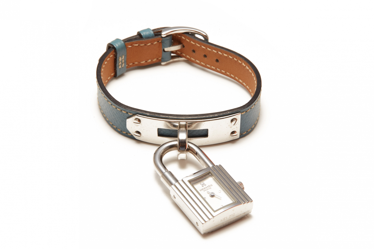 HERMES LADIES STAINLESS STEEL KELLY PADLOCK WATCH - Image 4 of 4