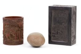 A GROUP OF CHINESE ITEMS