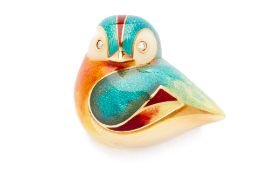 A YELLOW GOLD AND ENAMEL MANDARIN DUCK BROOCH