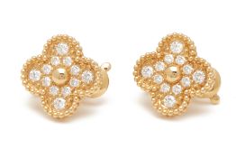 A PAIR OF 18K YELLOW GOLD AND DIAMOND QUATREFOIL EARCLIPS
