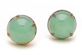 A PAIR OF ANTIQUE GOLD EARRINGS WITH GREEN STONE CENTREPIECE