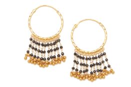 A PAIR OF GOLD TASSEL AND BLACK SPINEL BEAD HOOP EARRINGS