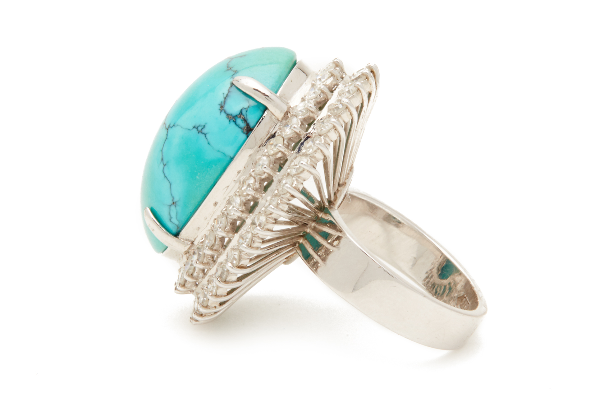 A CABOCHON TURQUOISE AND DIAMOND RING - Image 3 of 4