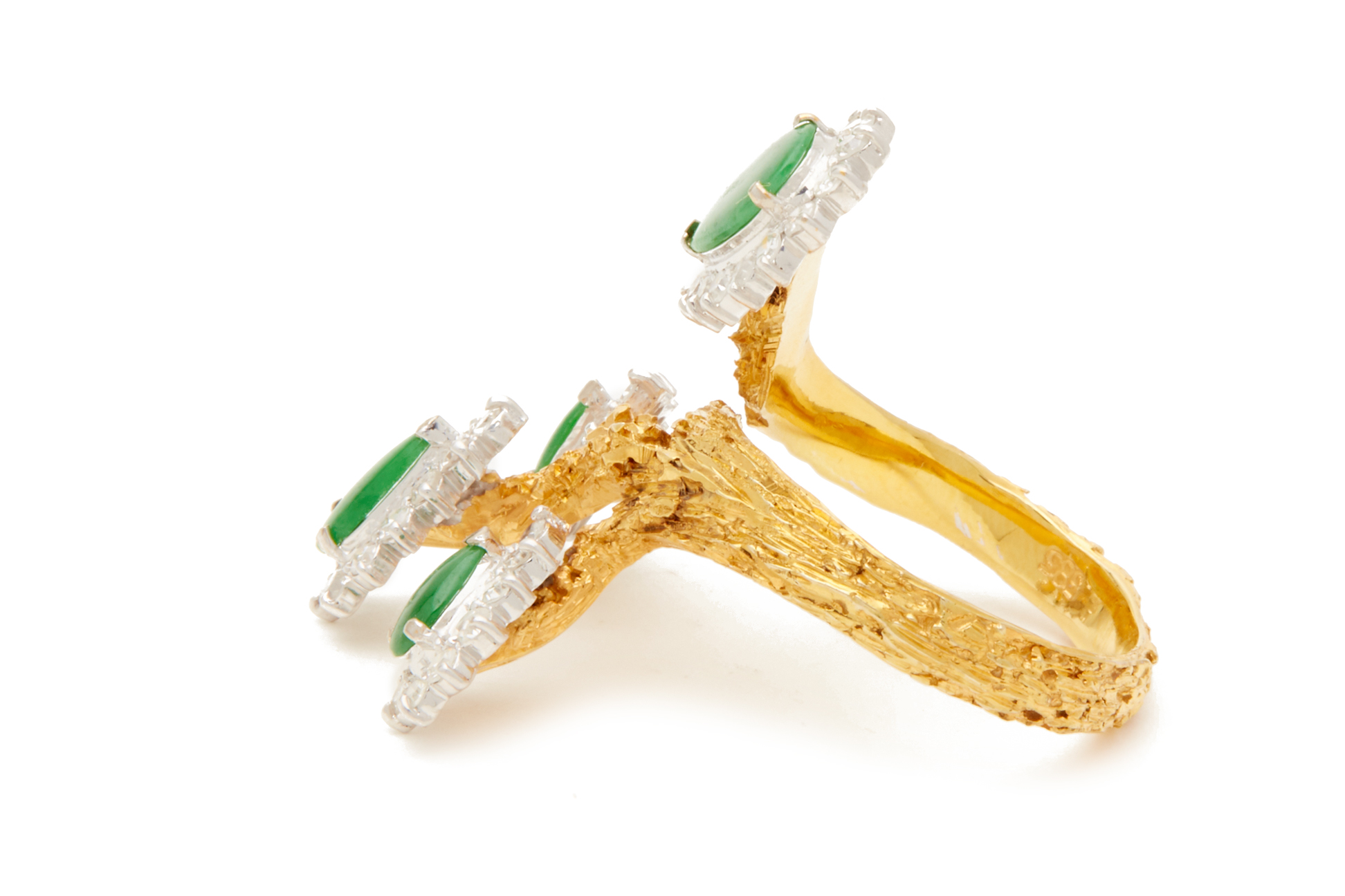 A FOUR PIECE JADE AND DIAMOND RING - Image 2 of 4