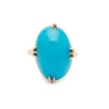 A CABOCHON TURQUOISE RING