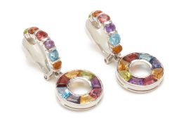 A PAIR OF SEMI-PRECIOUS SILVER DROP EARRINGS