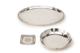 A GROUP OF CONTINENTAL SILVER DISHES