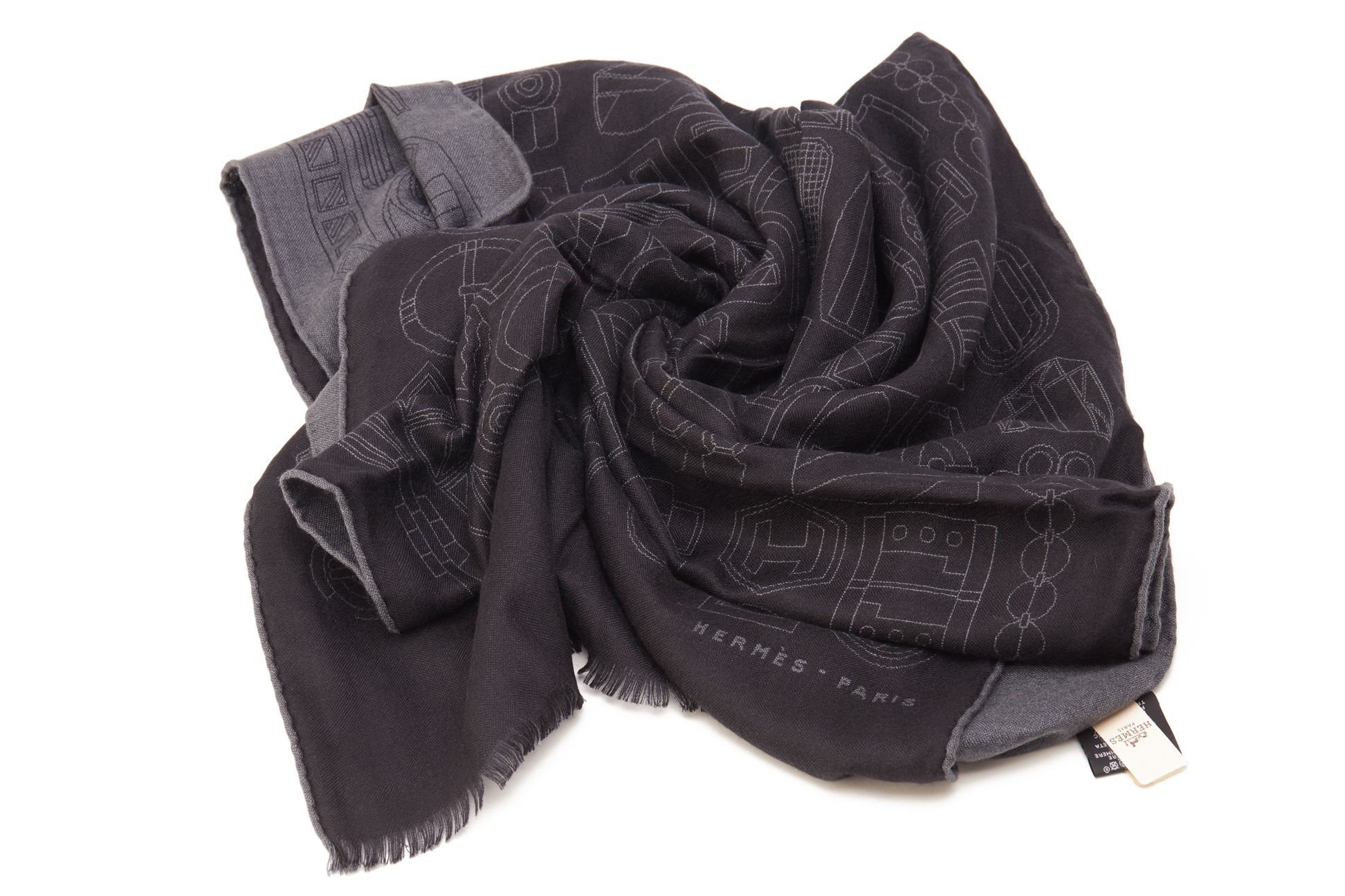 A HERMES CASHMERE SCARF