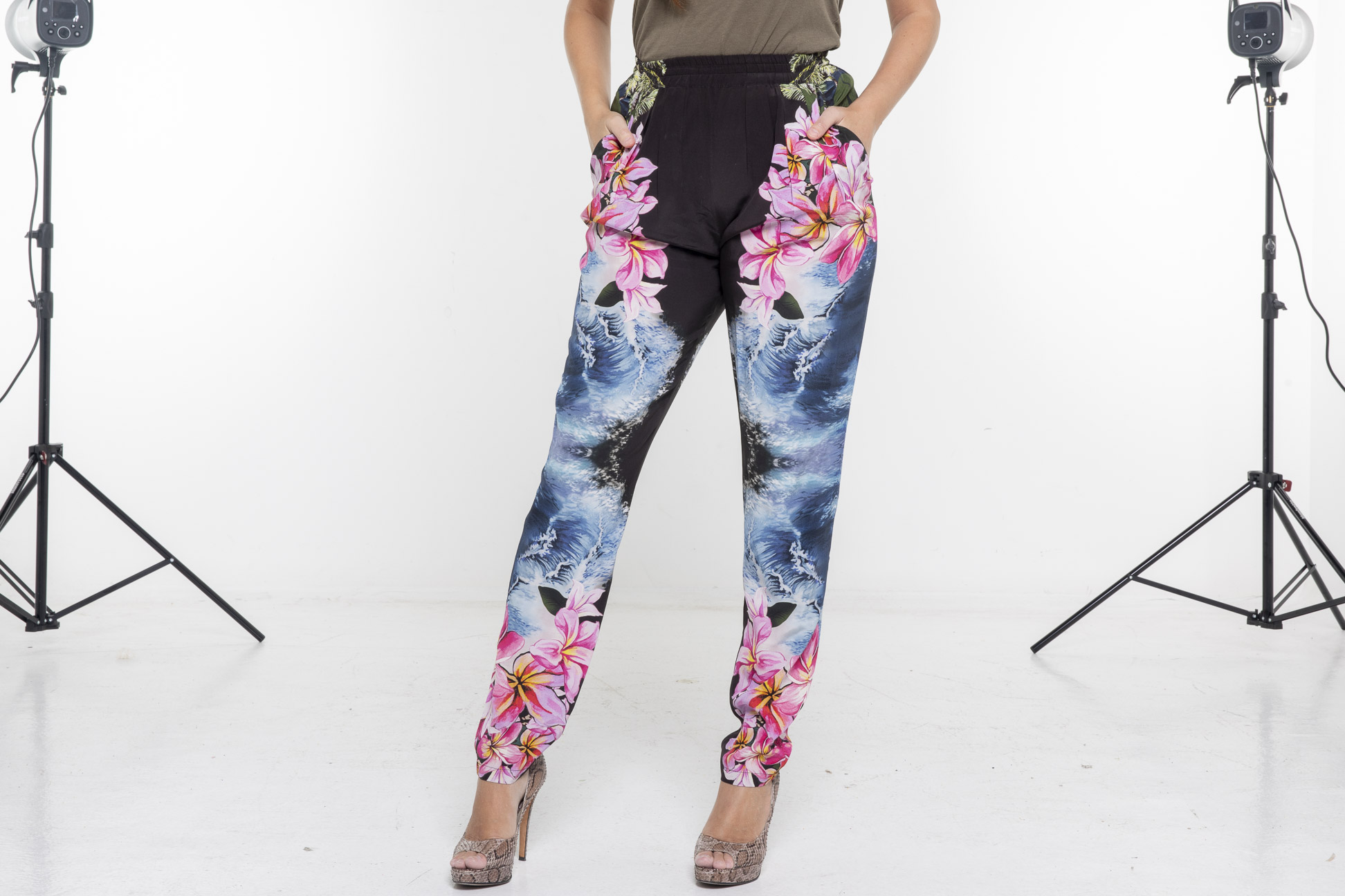 A PAIR OF STELLA MCCARTNEY FLORAL TROUSERS