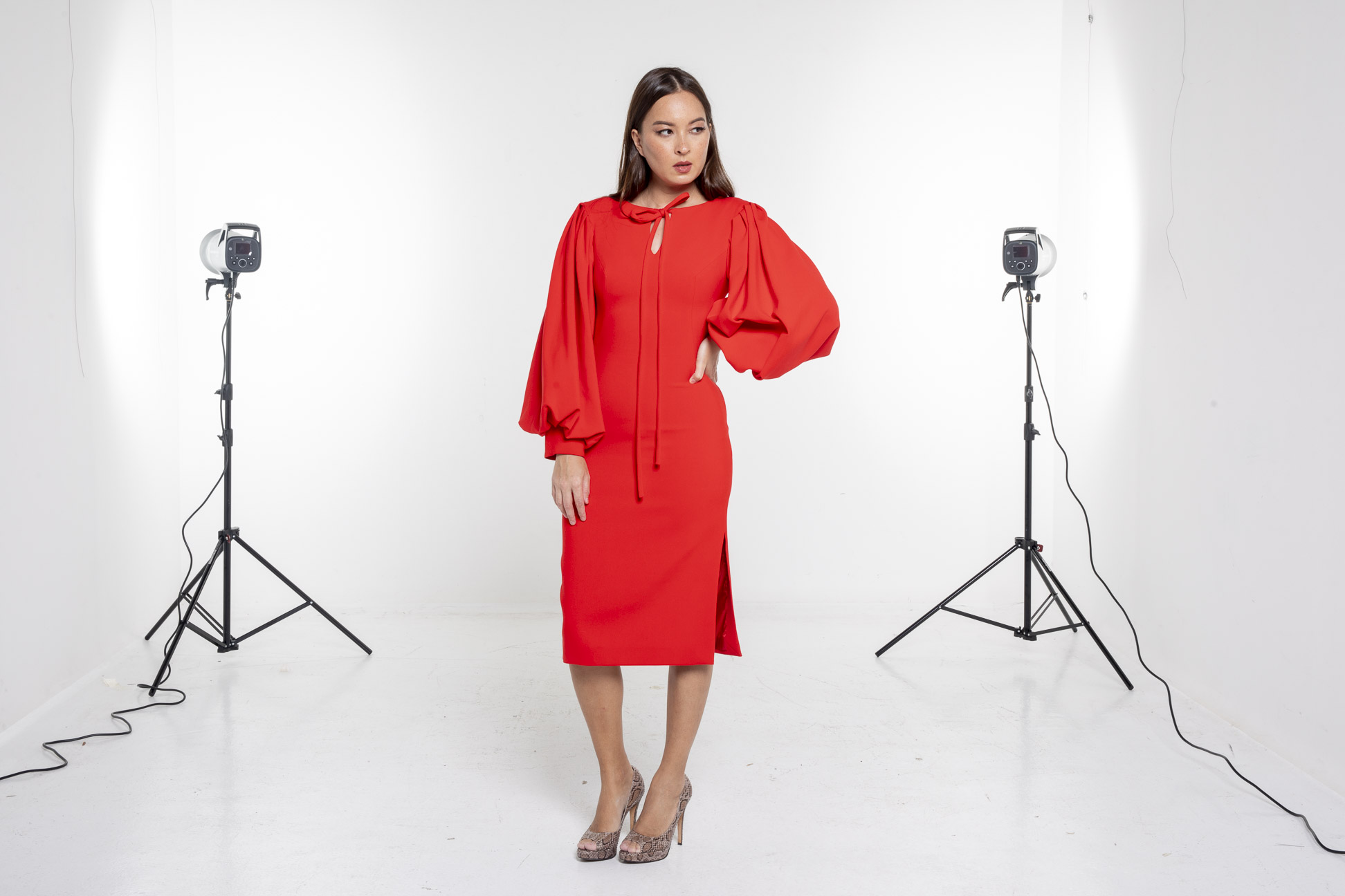 AN OSMAN RED SHIFT DRESS