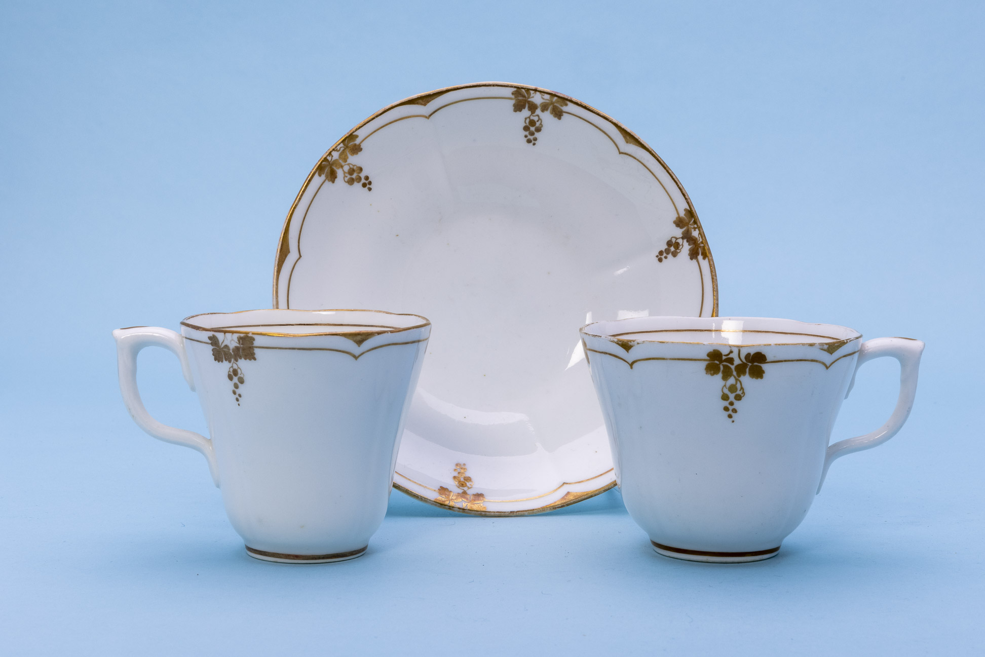 THREE GILT DECORATED TRIOS - Image 6 of 9