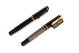 A PELIKAN TOLEDO M700 FOUNTAIN PEN & A PELIKAN BALLPOINT PEN