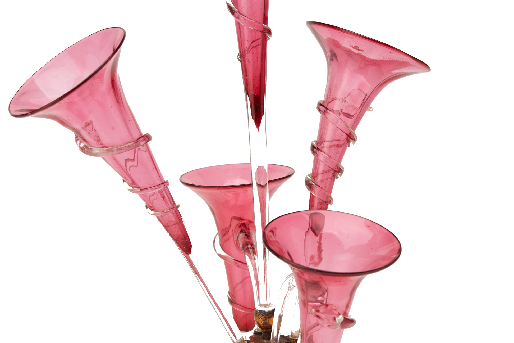A CRANBERRY GLASS EPERGNE - Image 2 of 3
