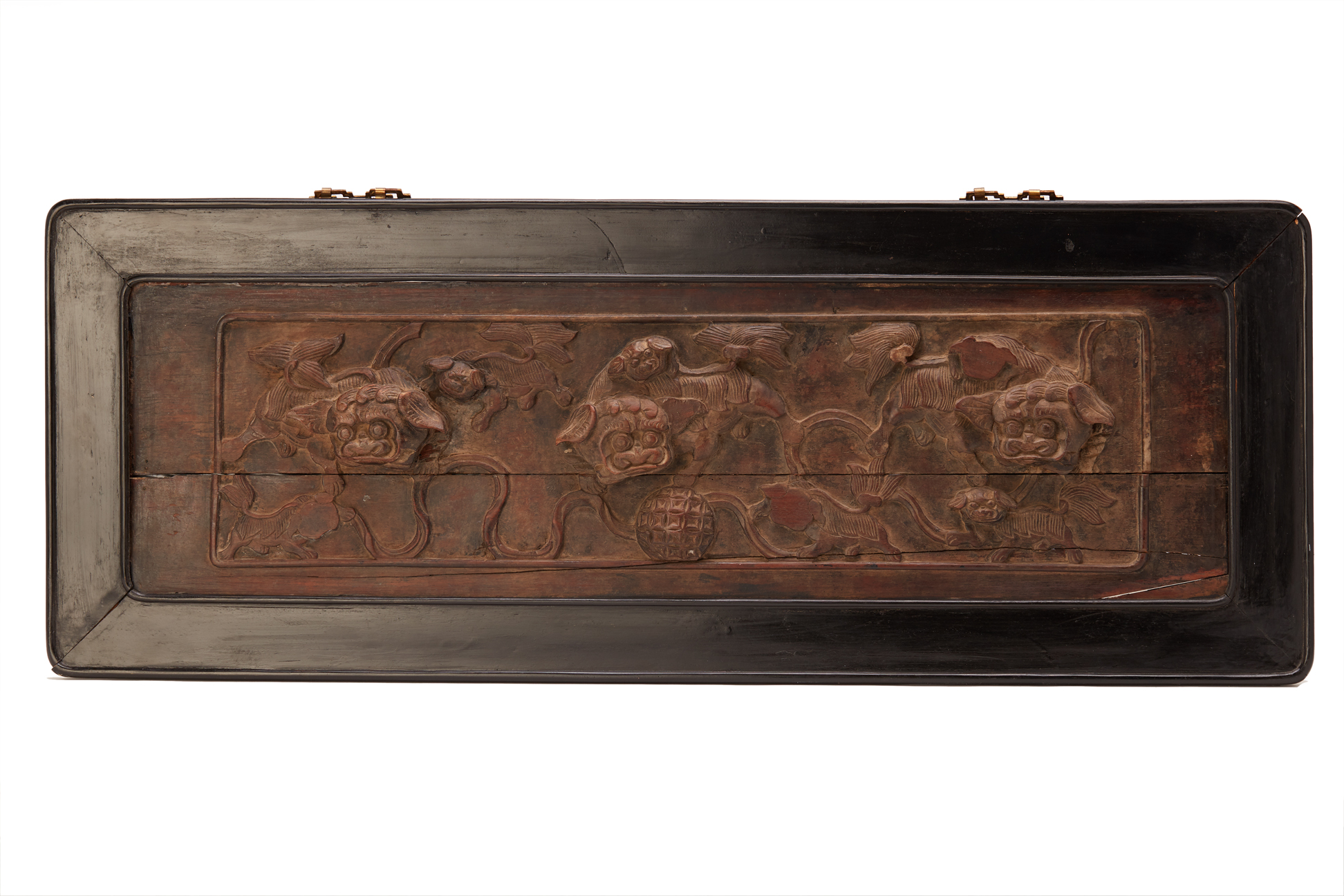 A FRAMED CHINESE WOODEN CARVING