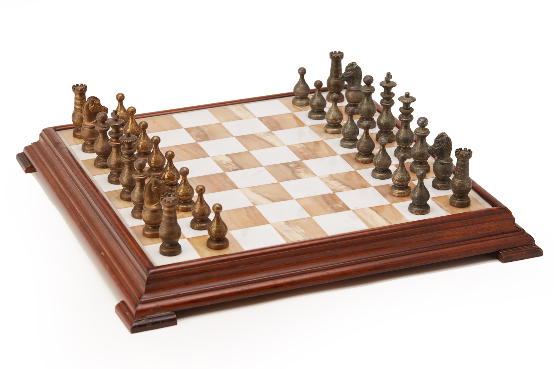 A ONYX BOARD CHESS SET