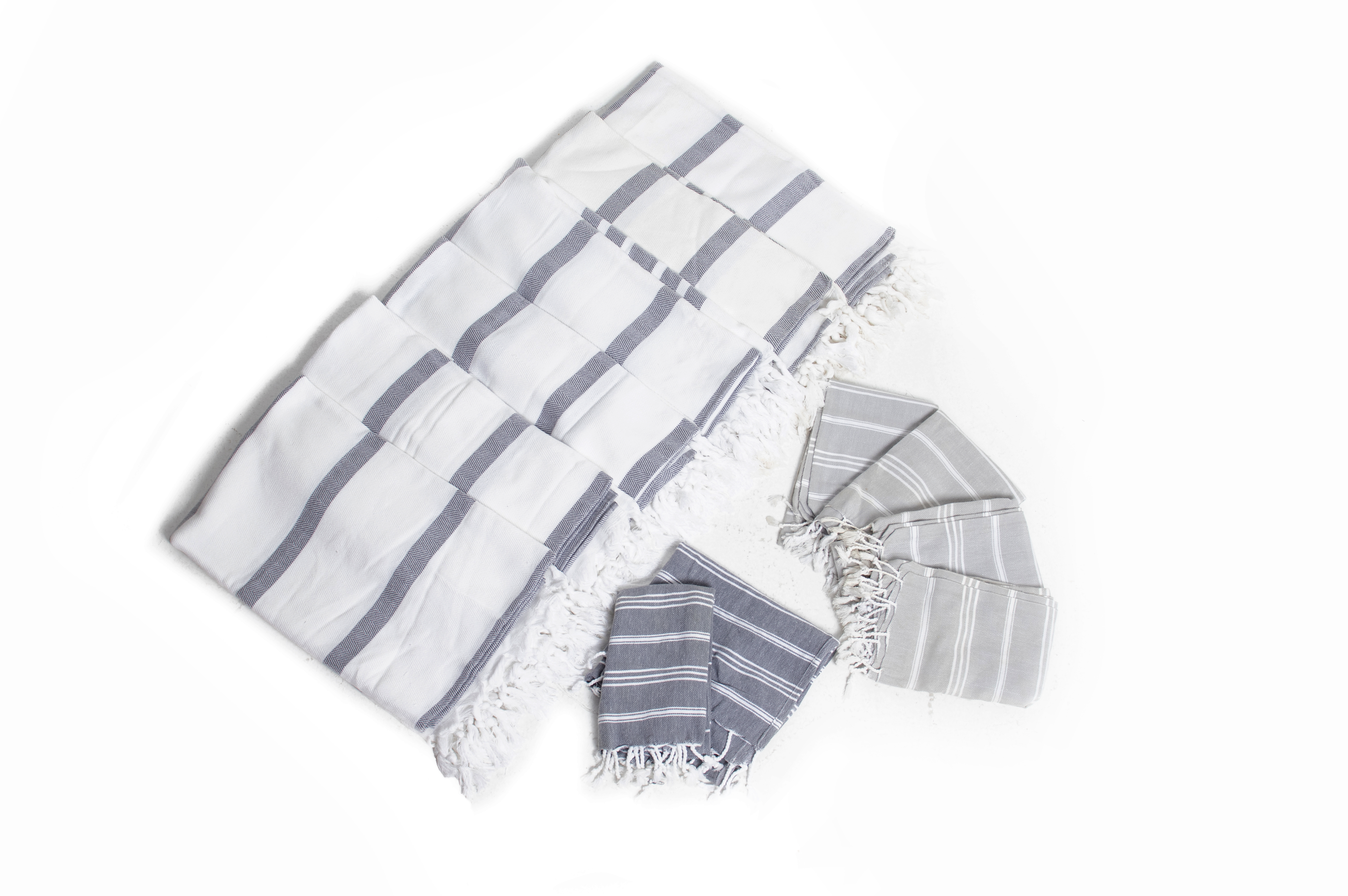 A SMALL QUANTITY OF TURKISH TOWELS