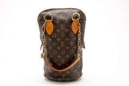 A LOUIS VUITTON MONOGRAM ICONOCLAST PUNCHING BAG TOTE