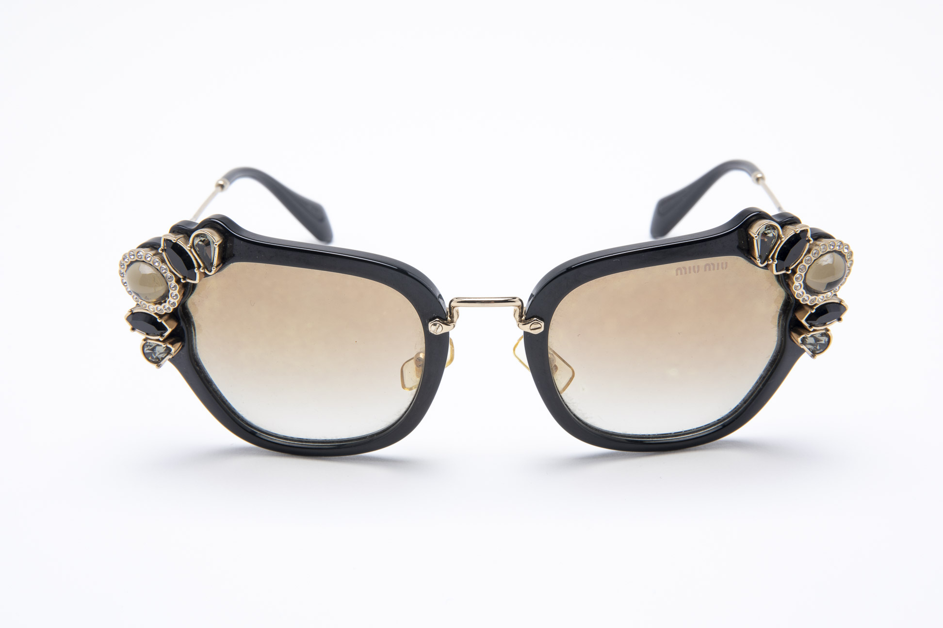 TWO PAIRS OF MIU MIU CAT EYE SUNGLASSES - Image 4 of 6