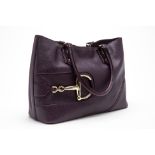 A GUCCI "HORSEBIT" PURPLE LEATHER TOTE BAG