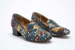 A PAIR OF CHLOE BOUCLÉ-JACQUARD TEAL LOAFERS EU 36