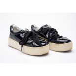 A PAIR OF KENZO BLACK PATENT LEATHER PLATFORM SNEAKERS EU 36