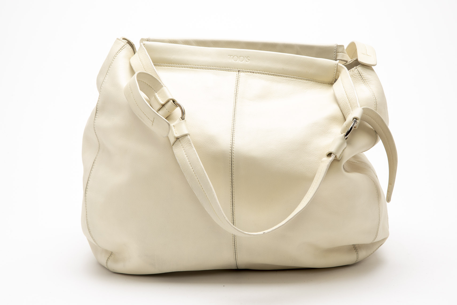 A TOD'S WHITE HANDBAG - Image 3 of 4