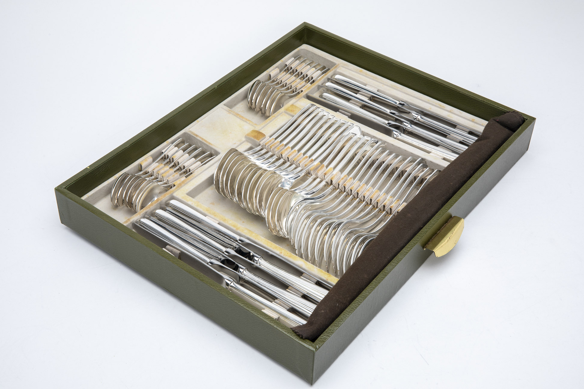 AN EXTENSIVE SERVICE OF CHRISTOFLE SILVER PLATED CUTLERY