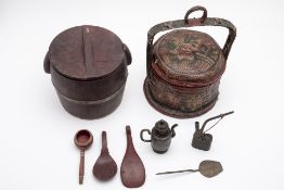 A COLLECTION OF ORIENTAL ITEMS