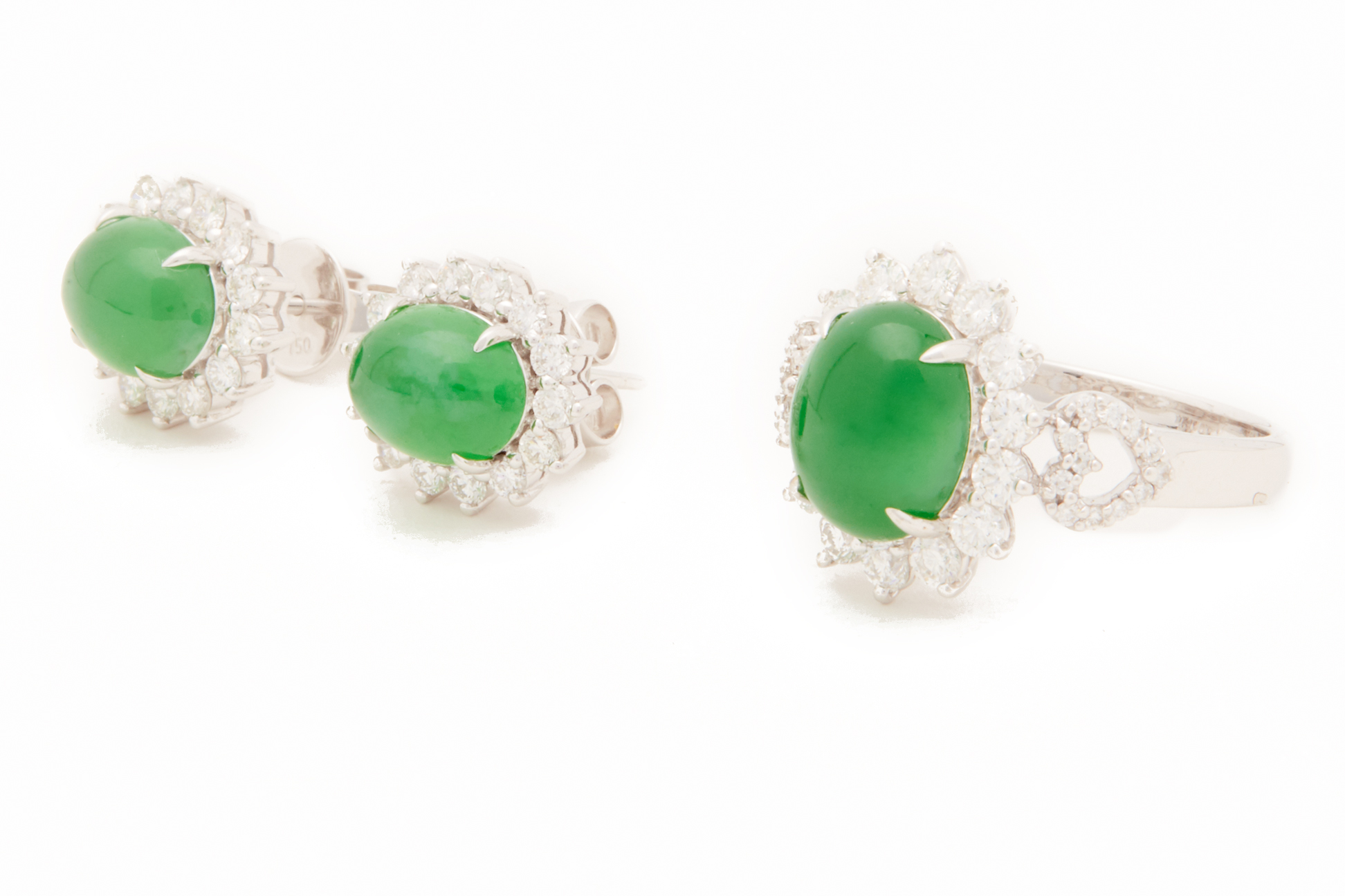 A JADE AND DIAMOND RING AND EARRINGS SET - Image 2 of 2