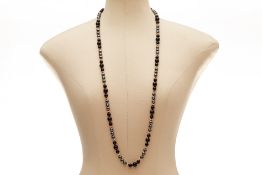 A HEMATITE AND ONYX BEAD NECKLACE