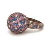 A SAPPHIRE AND DIAMOND RING BY YESSAYAN