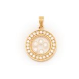 A CIRCULAR DIAMOND PENDANT