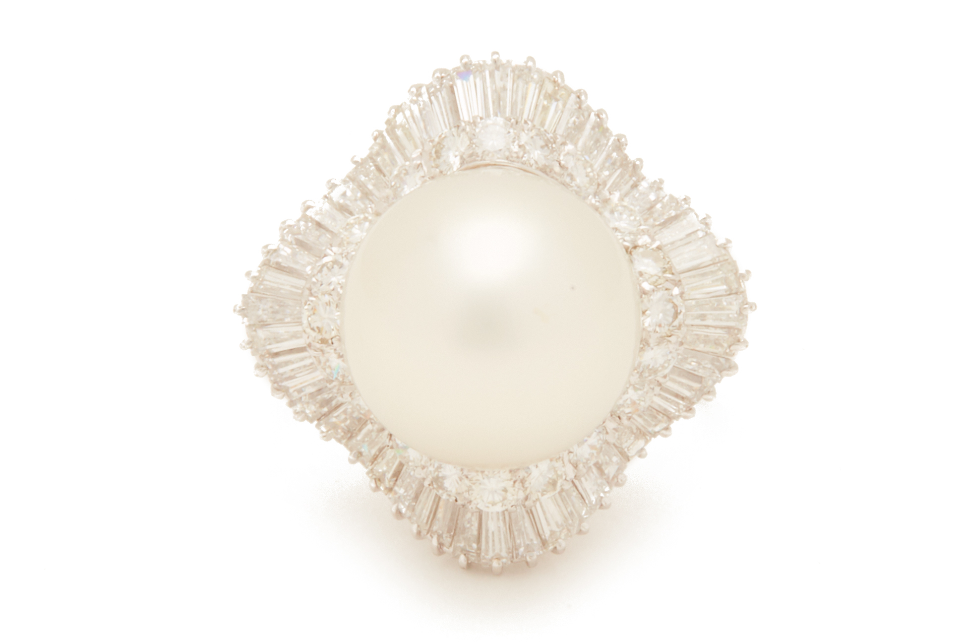 A SOUTH SEA PEARL AND DIAMOND BALLERINA RING