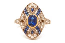 AN ART DECO STYLE SAPPHIRE AND DIAMOND PANEL RING