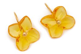 A PAIR OF BACCARAT CRYSTAL FLOWER EARRINGS