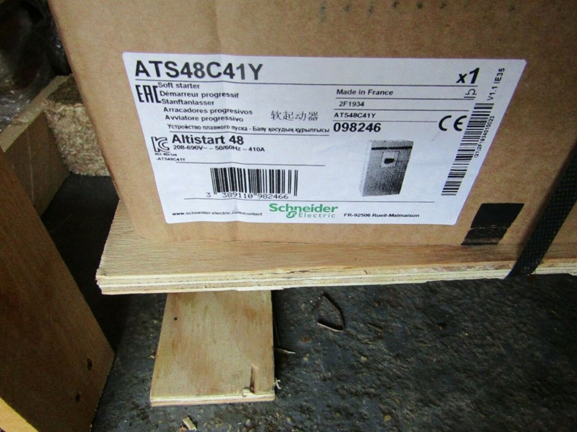 Schneider Electric 3 Phase Soft Start 410A Current ATS48 400kW Blkfr 8201009 - Image 3 of 3