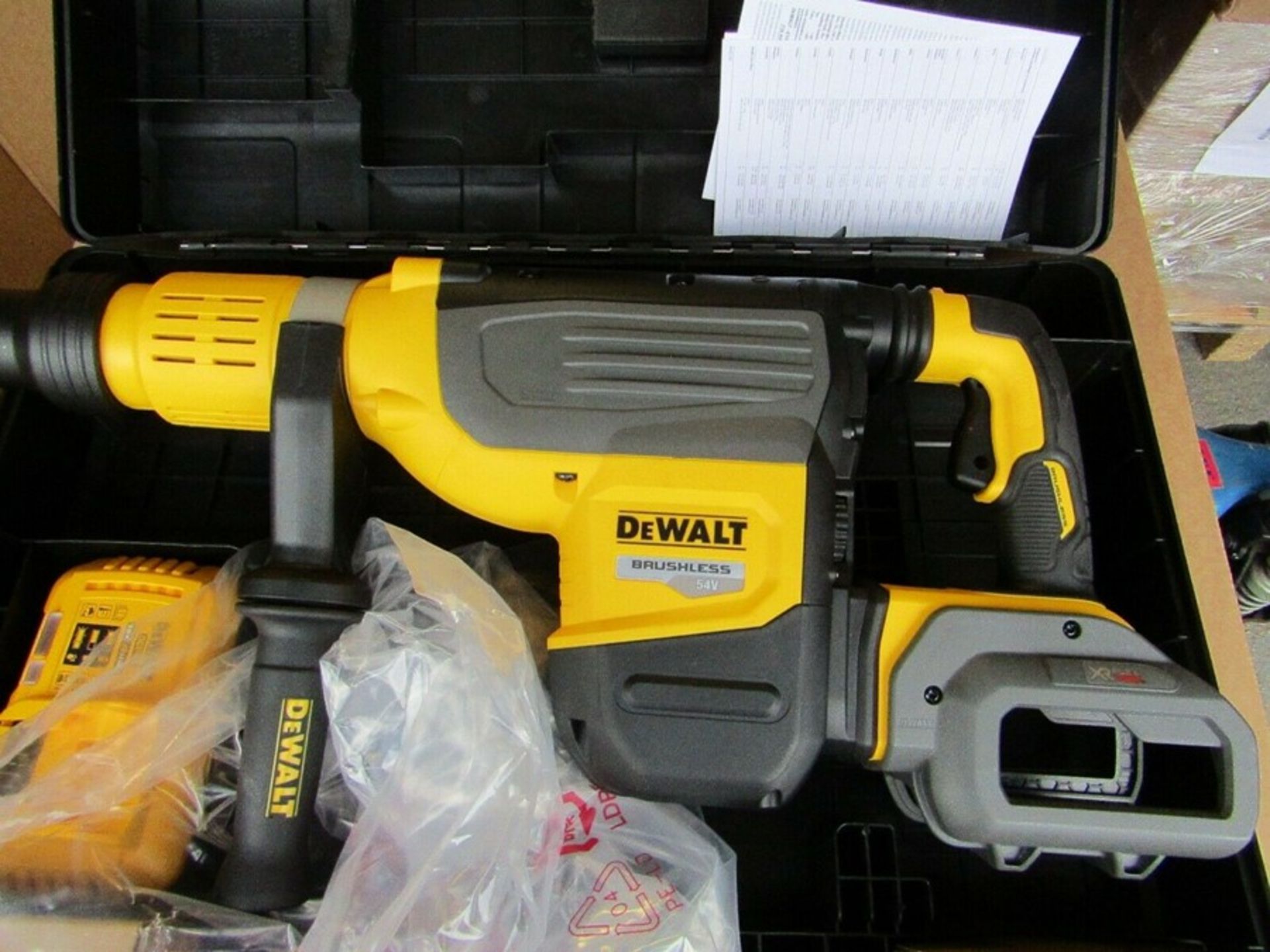 DEWALT SDS Max 54V Cordless Hammer Drill FLEXVOLT DCH773Y2 - 2 X 12AH J4 1891296