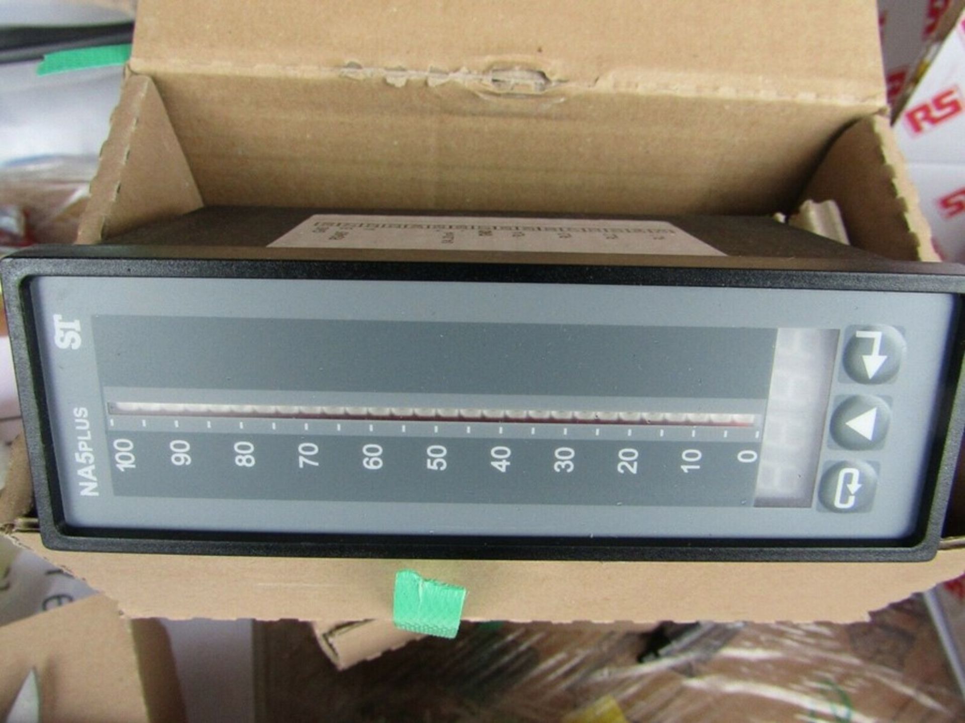 Sifam Tinsley NA5PLUS-MGU14200U0 LED Digital Panel Meter & Bargraph 585 1865336