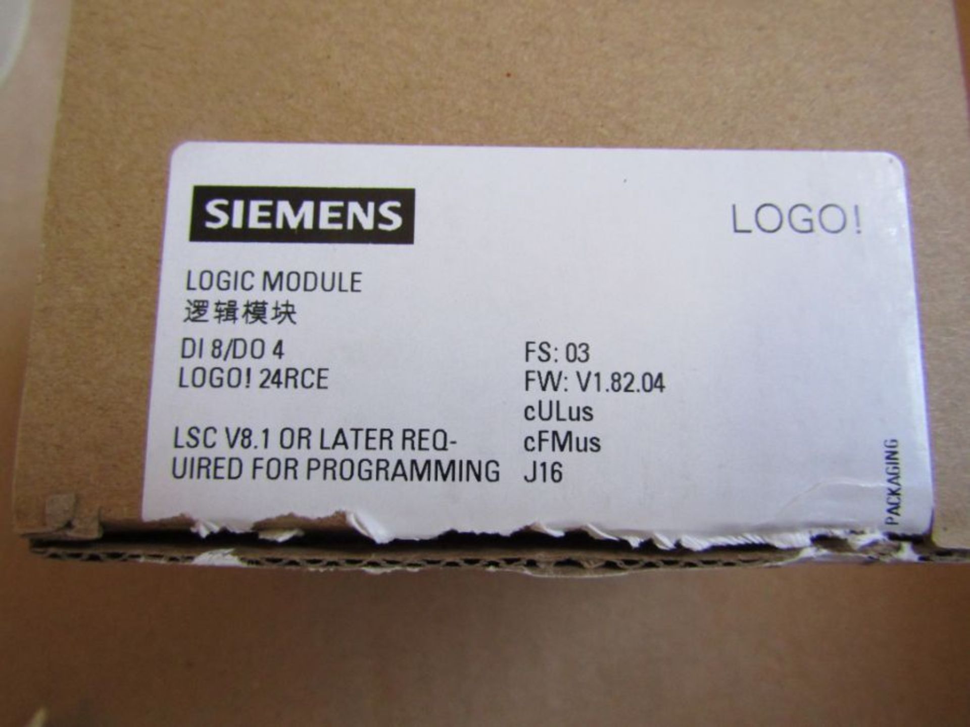 Siemens Logic Module 8 Inputs 4 Outputs Relay For LOGO! 8.2 A3 3001653225 - Image 3 of 4