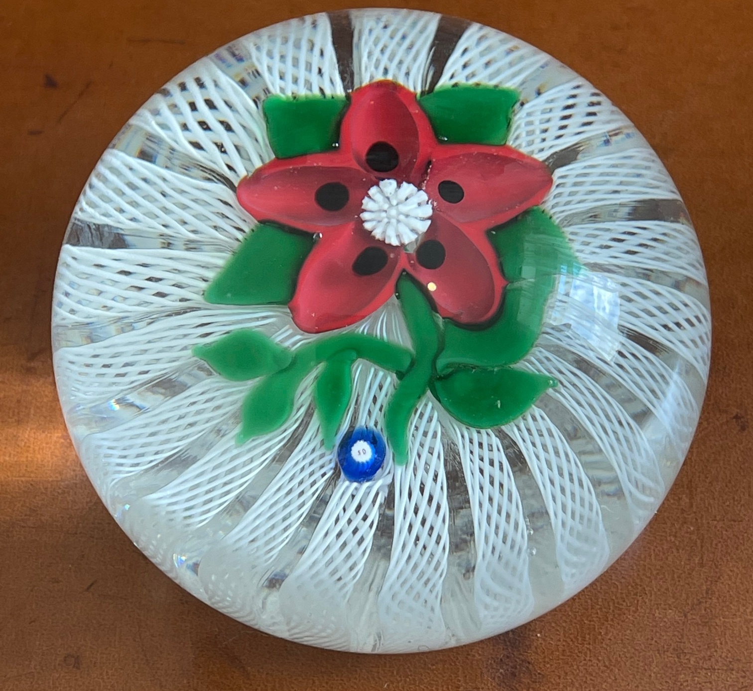 Vintage John Deacons (JD) cane Flower Paperweight - approx 65mm diameter and 50mm tall. - Image 2 of 6