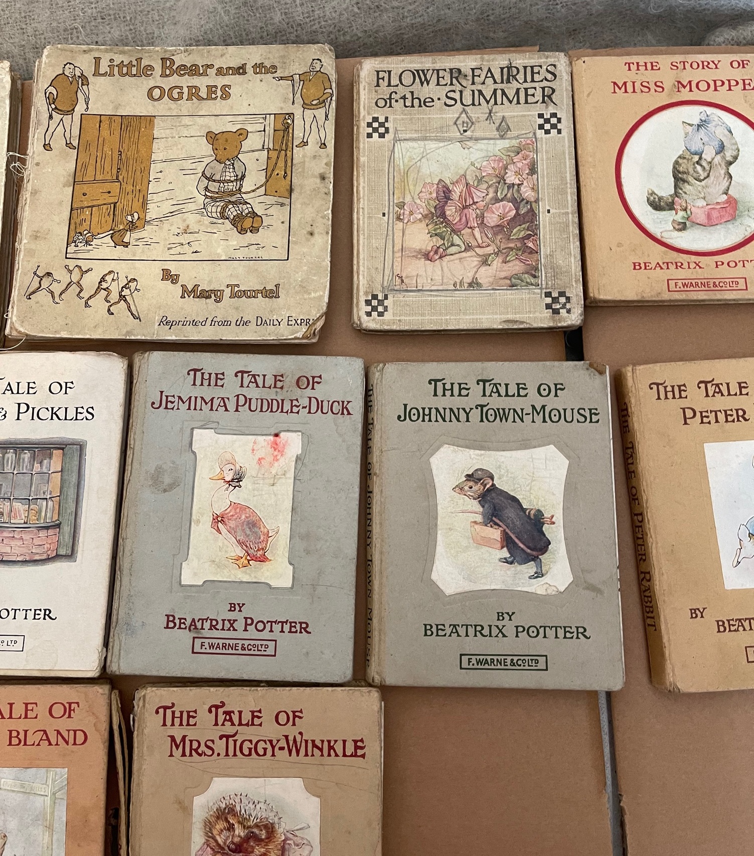 Lot of Vintage Beatrix Potter Books with wear. - Image 3 of 12