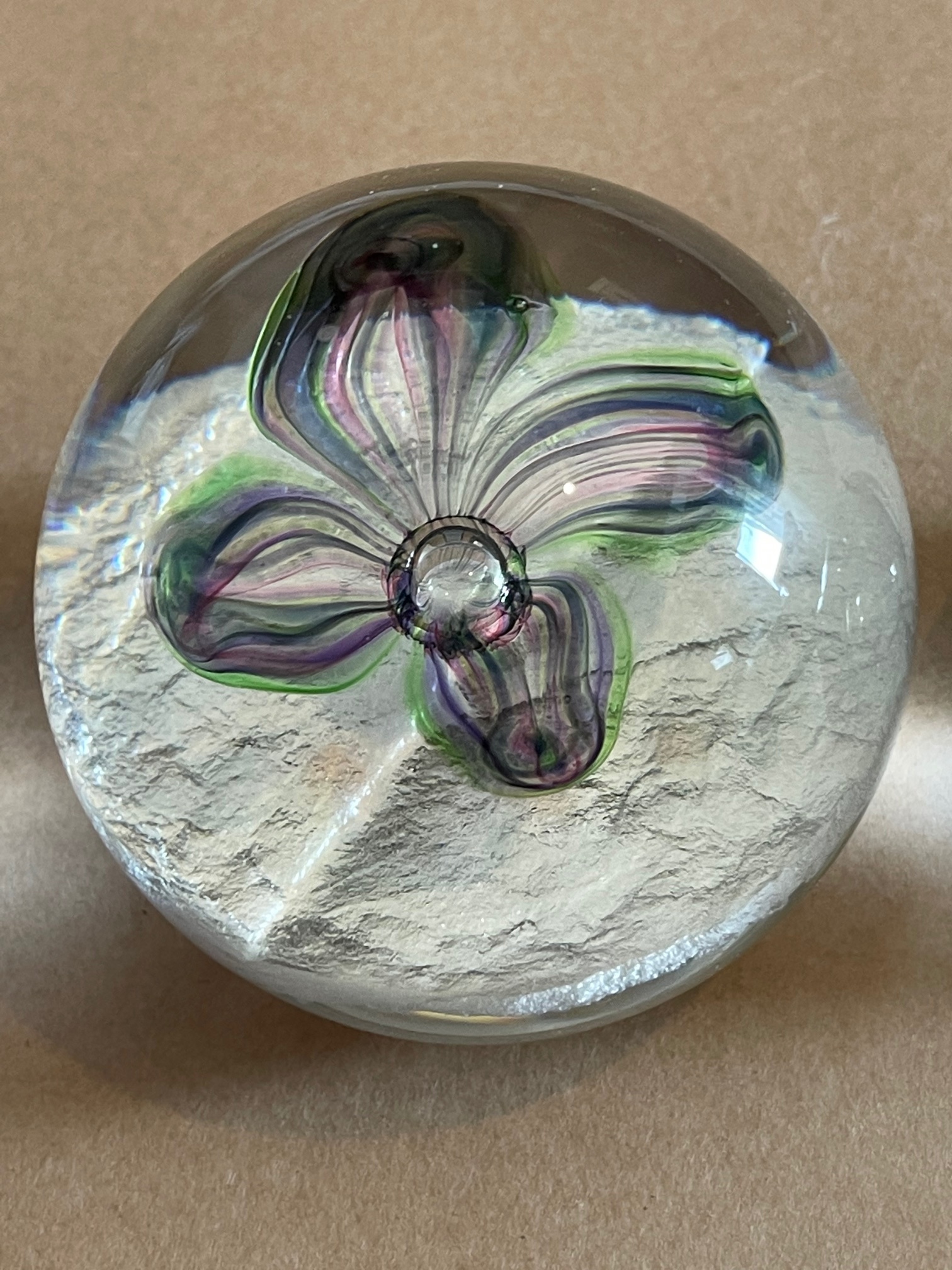 Lot of 4 Paperweights to include Selkirk example - largest 75mm x 65mm smallest 45mm x35mm. - Image 3 of 6