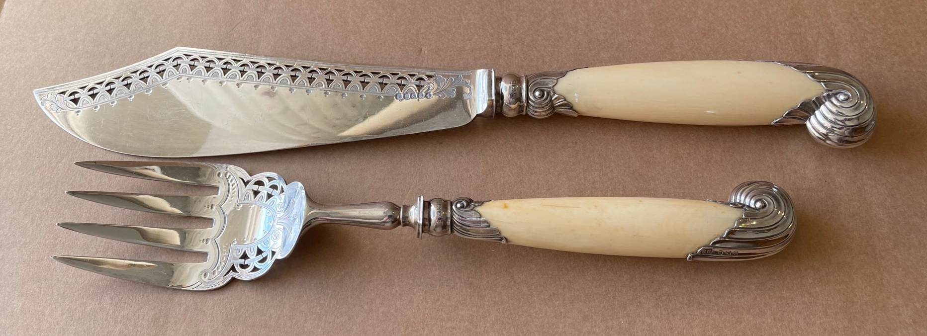 Late Victorian Silver Mounted Fish Servers - 34cm and 28cm - Sheffield 1894.