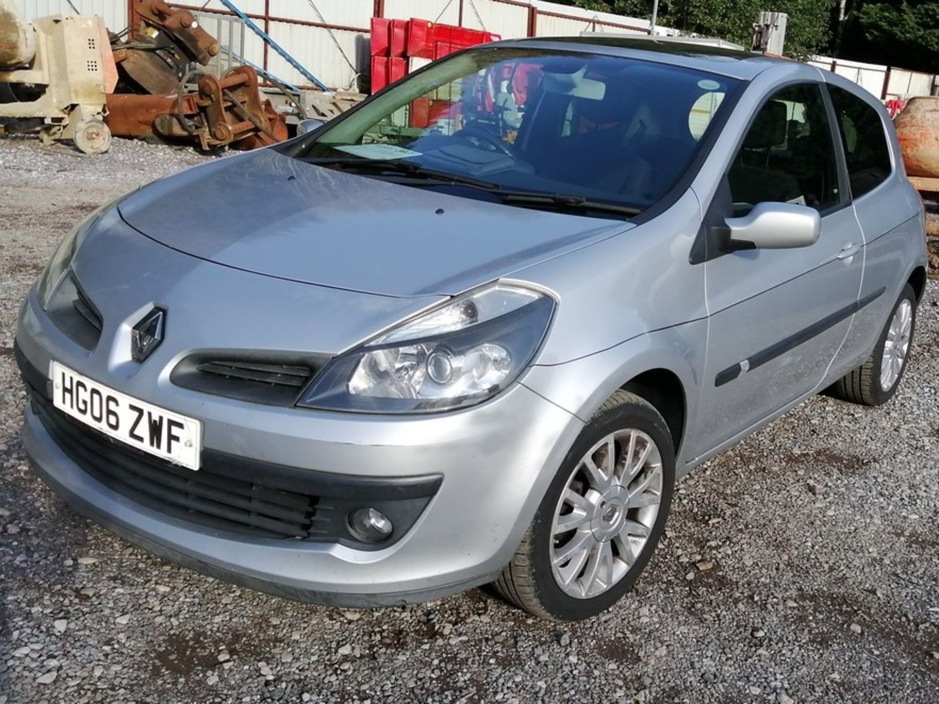 06/06 RENAULT CLIO DYNAMIQUE S - 1390cc 3dr Hatchback (Silver, 104k)