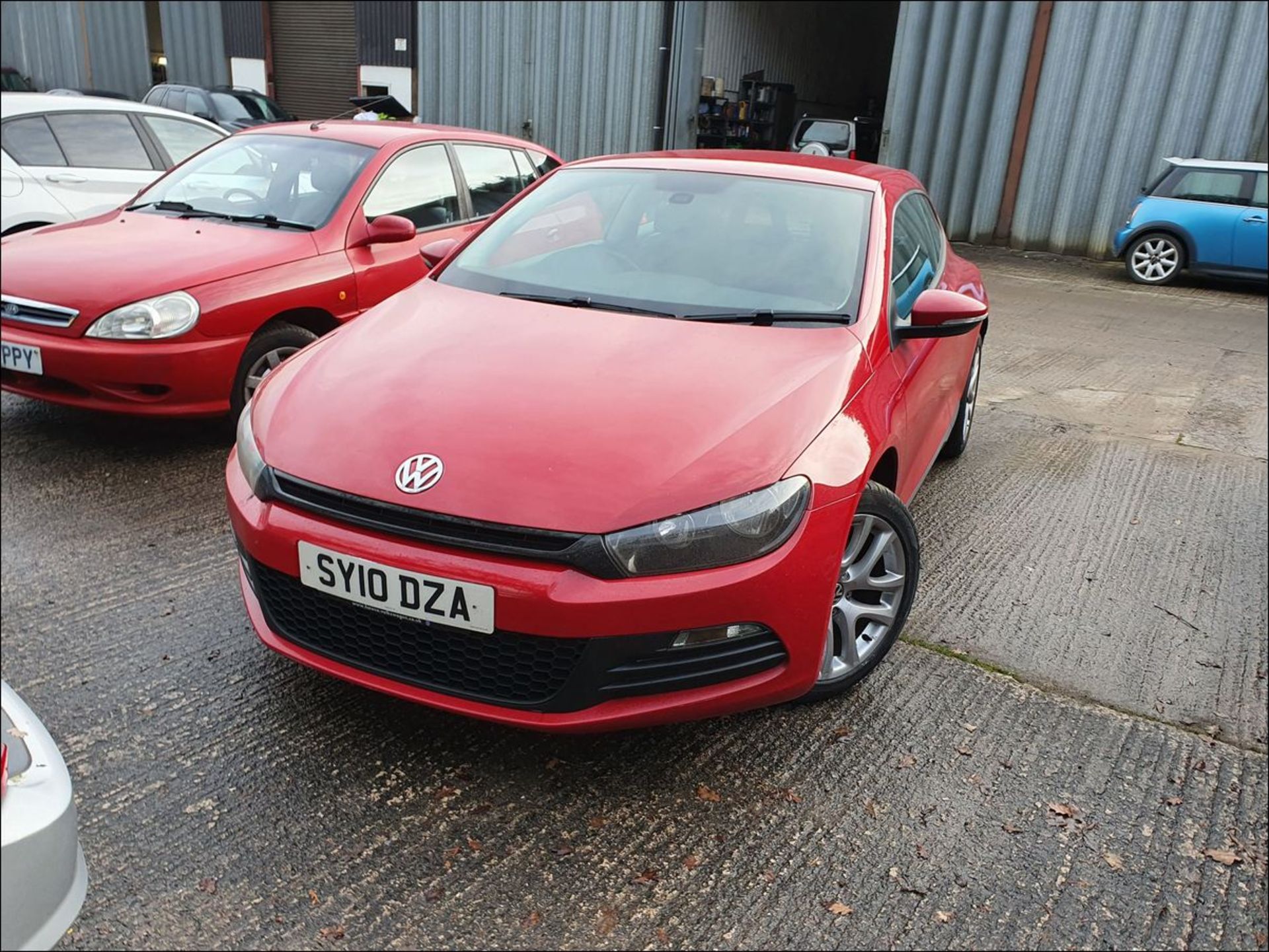 10/10 VOLKSWAGEN SCIROCCO TSI - 1390cc 2dr Coupe (Red, 107k) - Image 4 of 9