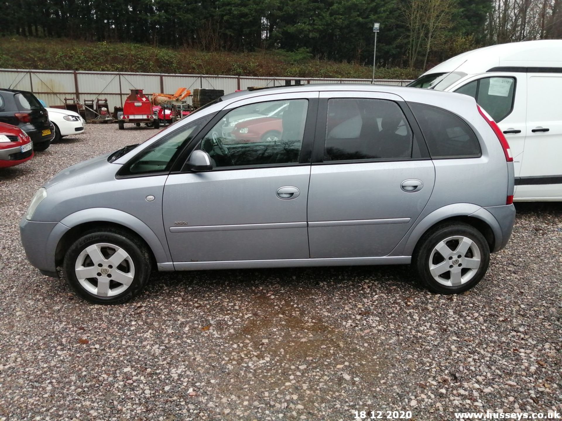 05/05 VAUXHALL MERIVA DESIGN 16V - 1598cc 5dr MPV (Silver, 85k) - Image 6 of 13