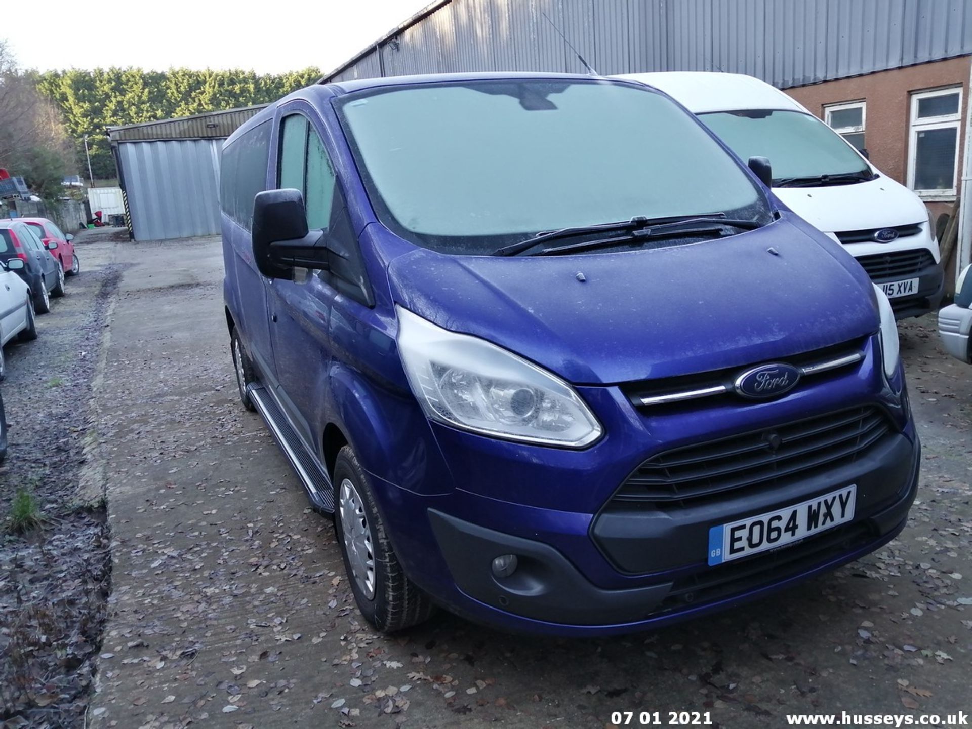 14/64 FORD TRANSIT CUSTOM 310 TREND - 2198cc 5dr MPV (Blue, 85k) - Image 3 of 10